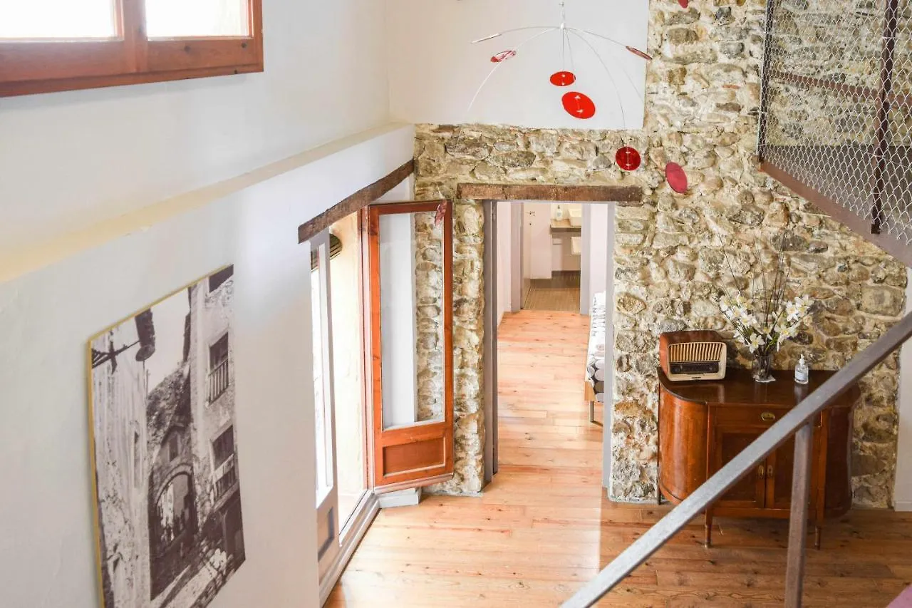 Holiday home Can Fruitos - Alojamiento Rural En Besalu