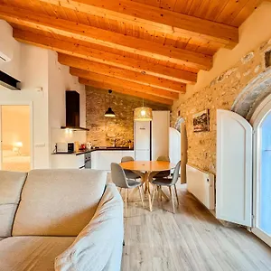 Appartement Ganganell Atic Con Terraza En, Besalú