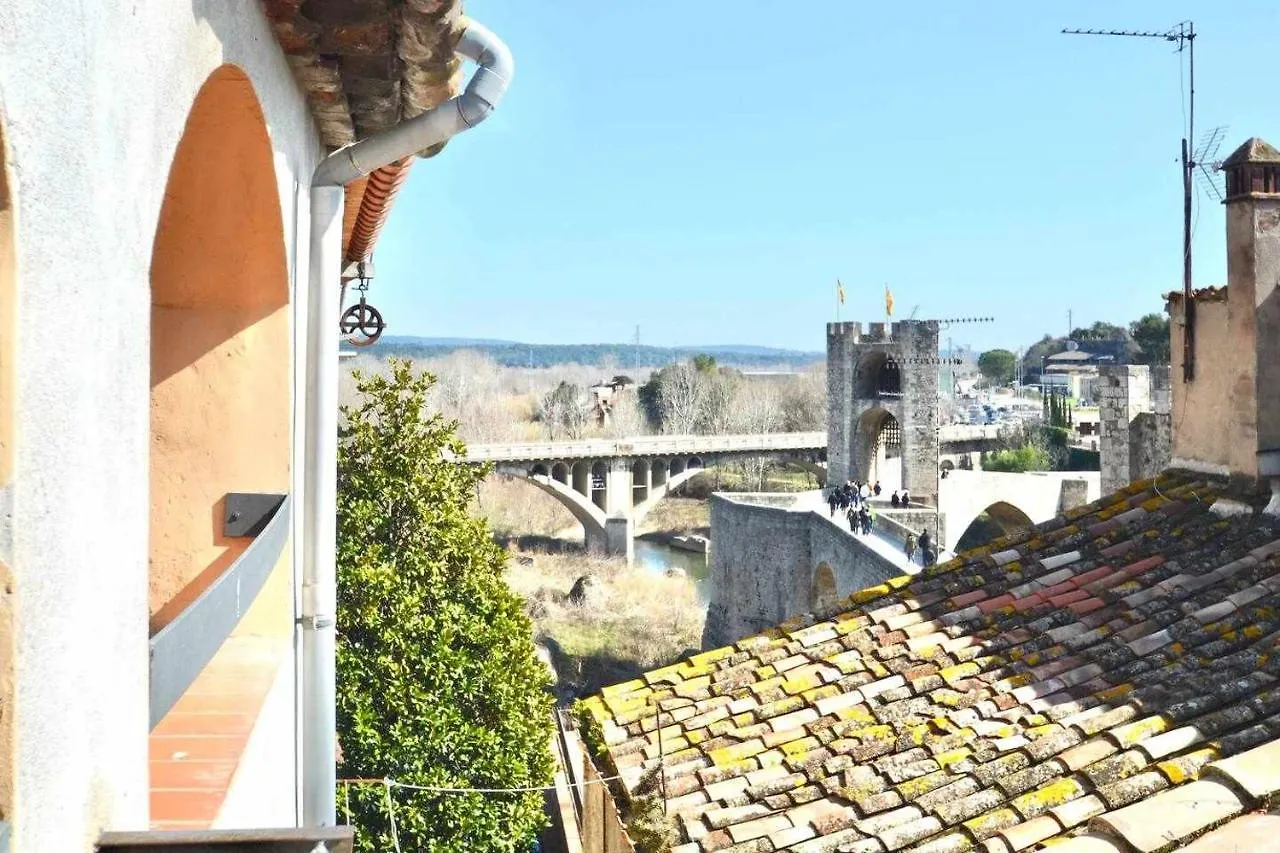 Can Fruitos - Alojamiento Rural En Besalu